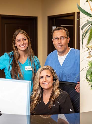 Spinal Decompression Naples FL Dr. Murray Johnston and Team